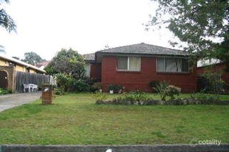 31 Jacaranda Dr, Georges Hall, NSW 2198