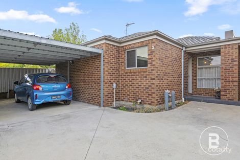 3/16 Outtrim St, Maryborough, VIC 3465