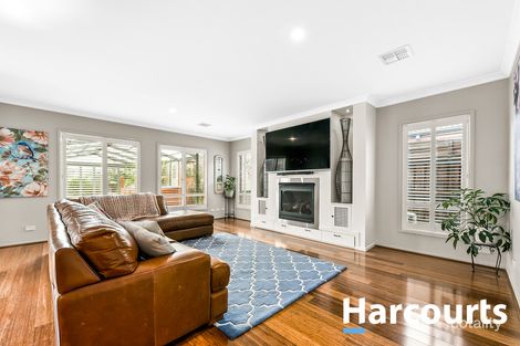 Property photo of 8 Taree Court Ferntree Gully VIC 3156