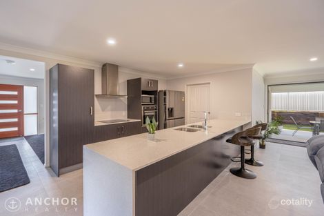 Property photo of 8 Excalibur Crescent Southside QLD 4570