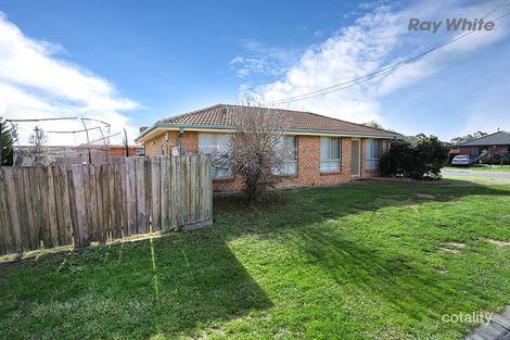 Property photo of 40 Silvereye Crescent Werribee VIC 3030