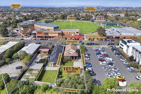 Property photo of 113 Napier Street Essendon VIC 3040