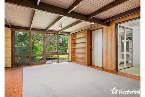 Property photo of 8 Wedderburn Crescent Mount Evelyn VIC 3796