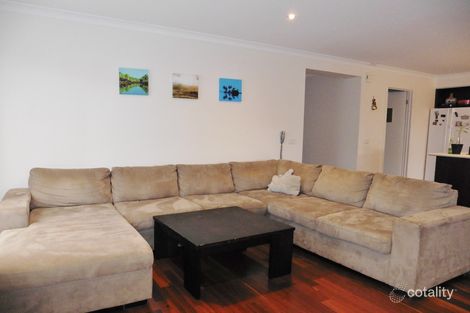 Property photo of 33 Bowyer Avenue Cranbourne East VIC 3977