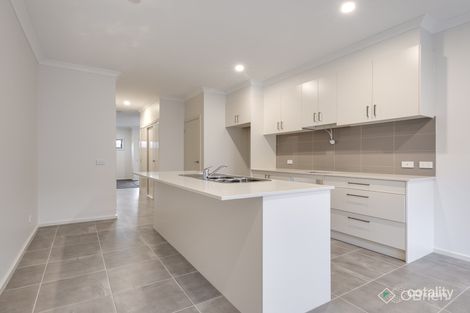 Property photo of 92 Henry Street Pakenham VIC 3810