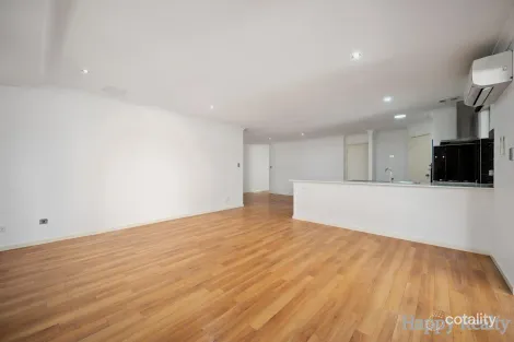 Property photo of 21 Amherst Road Canning Vale WA 6155
