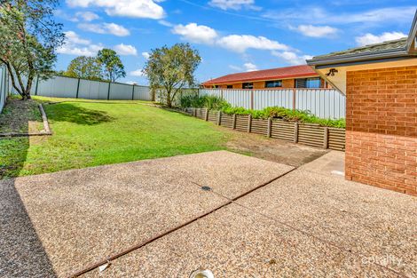 2/7 Floribunda Cl, Warabrook, NSW 2304