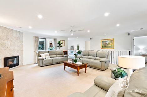 Property photo of 18 Orchard Avenue Eltham North VIC 3095