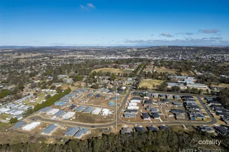 Property photo of 1 Seabrook Place Armidale NSW 2350