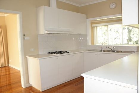 Property photo of 6 Hillingdon Crescent Doncaster VIC 3108