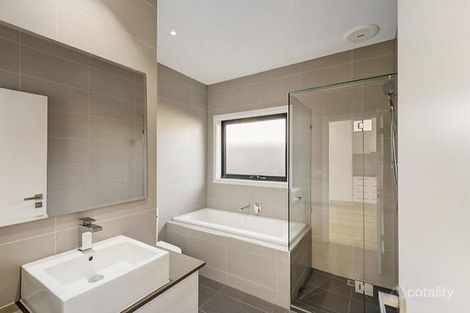 Property photo of 1/64 Mount Pleasant Road Nunawading VIC 3131