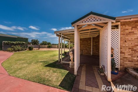 Property photo of 3 Bayside Boulevard Drummond Cove WA 6532