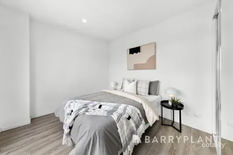 Property photo of 301/14 Albert Crescent St Albans VIC 3021