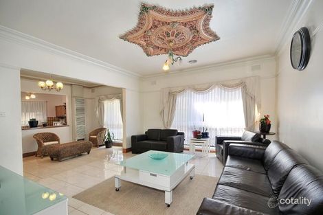 Property photo of 7 Winn Grove Fawkner VIC 3060