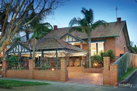 Property photo of 23 Ash Grove Malvern East VIC 3145