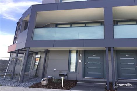 Property photo of 16/1 Brunswick Crescent Craigieburn VIC 3064