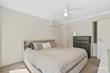 Property photo of 18 Elanor Court Maudsland QLD 4210