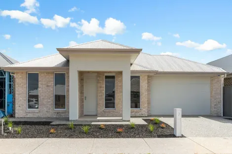 Property photo of 7 Bronzewing Drive Riverlea Park SA 5120