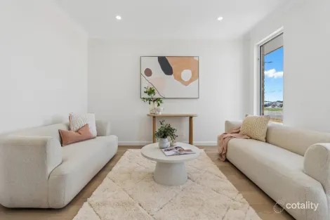 Property photo of 7 Bronzewing Drive Riverlea Park SA 5120