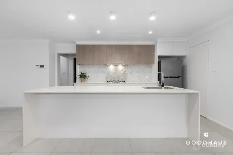 17 Ruby Hunter Rise, Moncrieff, ACT 2914