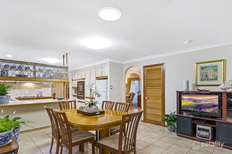 Property photo of 5 Meranti Street Sunnybank Hills QLD 4109