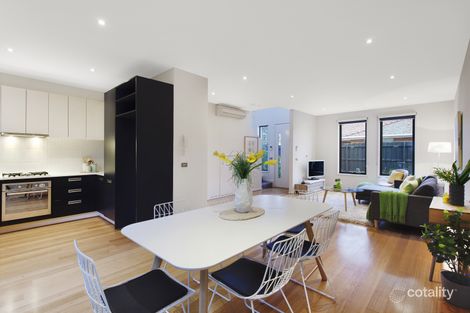 Property photo of 2/74 Woornack Road Carnegie VIC 3163
