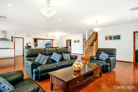 Property photo of 11 Hillcrest Road Oak Park VIC 3046