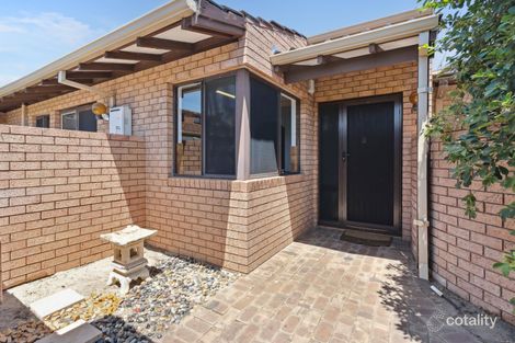 2/2 Marcus Ave, Booragoon, WA 6154