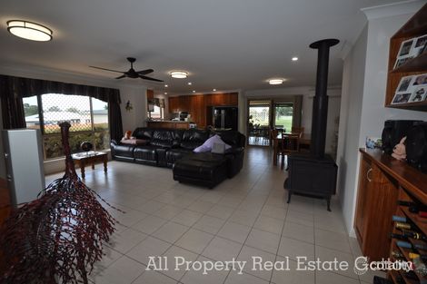 Property photo of 10 Kyle Close Placid Hills QLD 4343