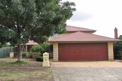 10 Andrea Ct, Taylors Lakes, VIC 3038