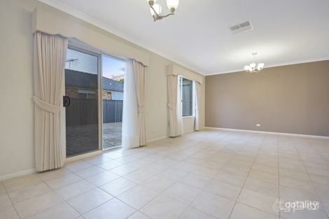Property photo of 17 Connewarre Close Manor Lakes VIC 3024