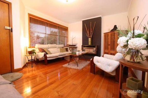 Property photo of 9 Karella Crescent Mornington VIC 3931