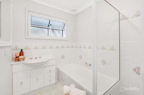 Property photo of 6 Bluefish Crescent Tascott NSW 2250