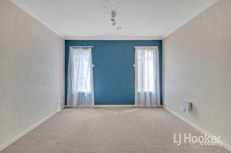 Property photo of 43 Gallery Avenue Harkness VIC 3337