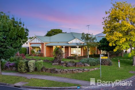 1 Strawberry Cl, Grovedale, VIC 3216