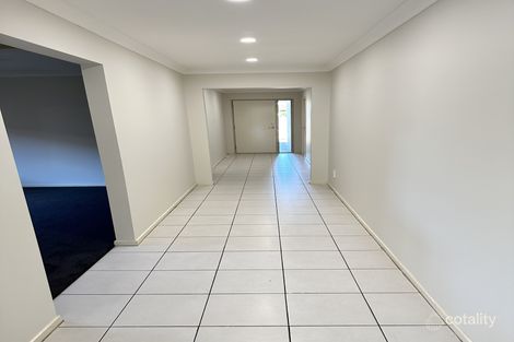 Property photo of 16 Loon Drive Williams Landing VIC 3027
