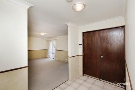 Property photo of 35 Calbourne Way Kingsley WA 6026