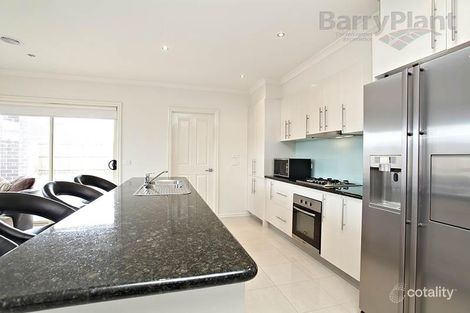 Property photo of 9 Ravida Avenue Harkness VIC 3337