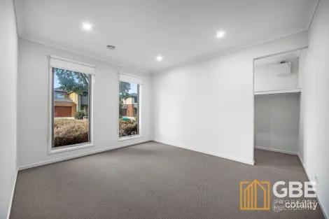 Property photo of 14 Ashwell Avenue Williams Landing VIC 3027
