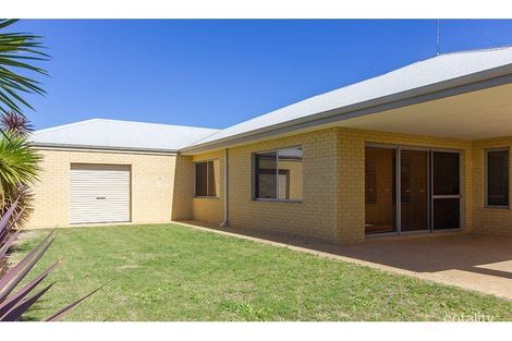 Property photo of 15 Wuraling Pass Wannanup WA 6210