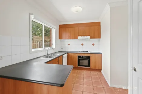 Property photo of 15 Ruby Place Werribee VIC 3030