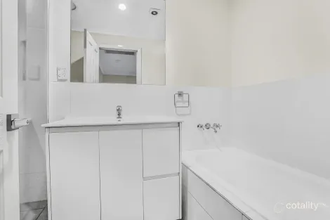 Property photo of 12/82 Irwin Street Werrington NSW 2747