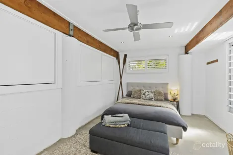 Property photo of 1/5 Surf Rider Avenue North Avoca NSW 2260