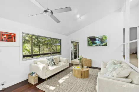 Property photo of 1/5 Surf Rider Avenue North Avoca NSW 2260