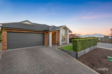 Property photo of 10 Edgehill Walk Noarlunga Downs SA 5168