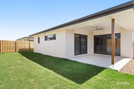 Property photo of 5 Butterleaf Crescent Pimpama QLD 4209