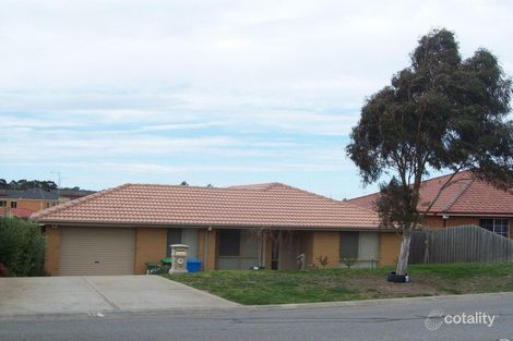 18 Sallybrook Cct, Narre Warren, VIC 3805