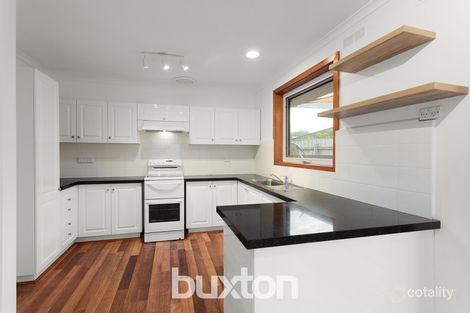 Property photo of 21 Bardoel Court Chelsea VIC 3196