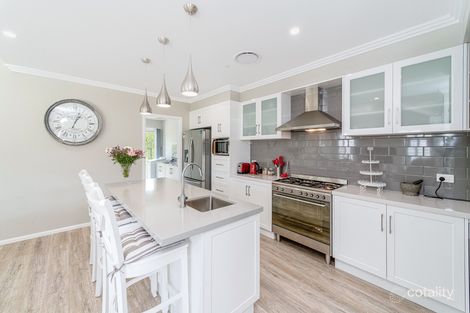 Property photo of 6 Stockmans Place Gulmarrad NSW 2463