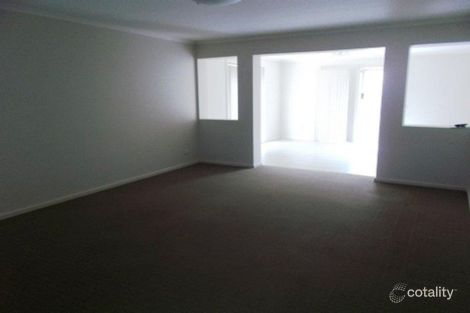 Property photo of 2/49 Princes Highway Pakenham VIC 3810